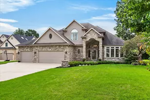 1362 Stone Creek Ct, Saint Joseph, MI 49085 - Photo 1