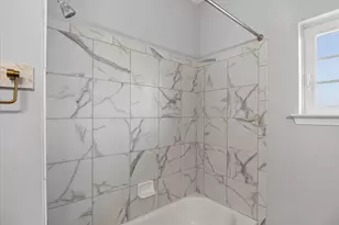 5512 Arbor Chase Dr, Ann Arbor, MI 48103 - Photo 17