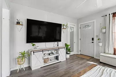 51 N 20th Street N, Battle Creek, MI 49015 - Photo 5