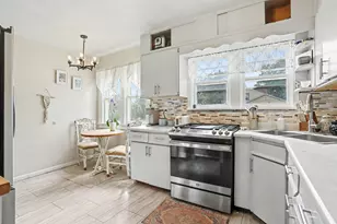 51 N 20th Street N, Battle Creek, MI 49015 - Photo 7