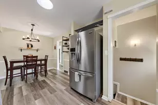 11025 Mayfield St, Livonia, MI 48150 - Photo 9