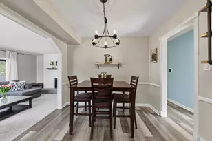 11025 Mayfield St, Livonia, MI 48150 - Photo 5