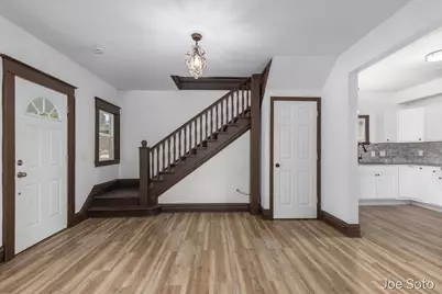 117 E Wright Avenue, Shepherd, MI 48883 - Photo 17