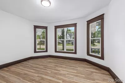 117 E Wright Avenue, Shepherd, MI 48883 - Photo 15