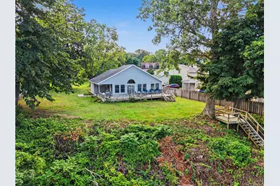 8 N Shore Drive, South Haven, MI 49090 - Photo 1