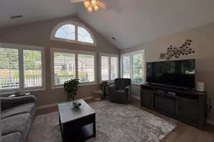 5215 Riverflow Ave SW, Wyoming, MI 49418 - Photo 9
