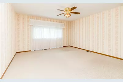 17596 Levan Road, Livonia, MI 48152 - Photo 17