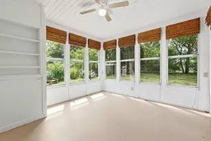 627 Clearview St, Kalamazoo, MI 49048 - Photo 15