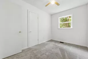 627 Clearview St, Kalamazoo, MI 49048 - Photo 9