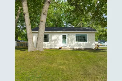1210 Woodcrest Street, Muskegon, MI 49442 - Photo 3