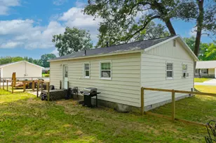 1210 Woodcrest St, Muskegon, MI 49442 - Photo 19