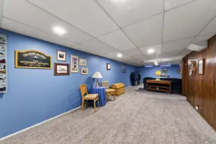 9027 Butwell St, Livonia, MI 48150 - Photo 27