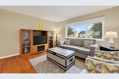 9027 Butwell Street, Livonia, MI 48150 - Photo 7