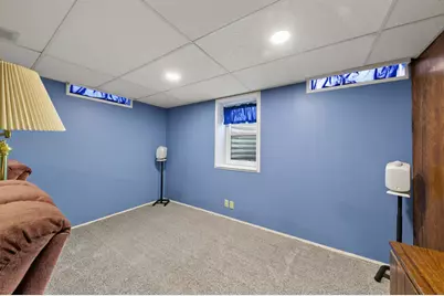 9027 Butwell Street, Livonia, MI 48150 - Photo 31