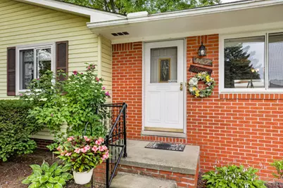 9027 Butwell Street, Livonia, MI 48150 - Photo 5