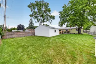 9027 Butwell St, Livonia, MI 48150 - Photo 45