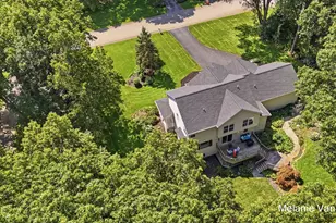 5133 Brownstone Dr NE, Rockford, MI 49341 - Photo 59