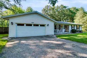 14361 Maple Dr, New Buffalo, MI 49117 - Photo 3