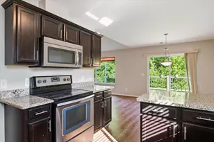 29442 Woodpark Cir, Warren, MI 48092 - Photo 19