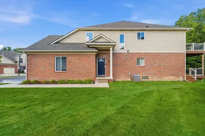 29442 Woodpark Circle, Warren, MI 48092 - Photo 3