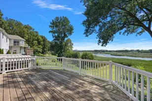 114 River Hills Dr, Holland, MI 49424 - Photo 11
