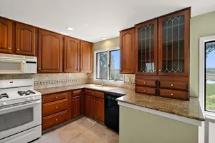 114 River Hills Dr, Holland, MI 49424 - Photo 31