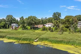 114 River Hills Dr, Holland, MI 49424 - Photo 17