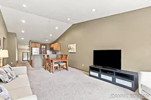 1376 Bent Tree Ct, Hudsonville, MI 49426 - Photo 15
