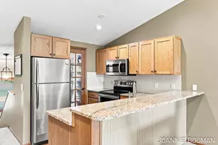 1376 Bent Tree Ct, Hudsonville, MI 49426 - Photo 3