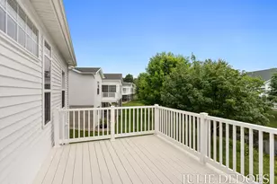 5726 N Turning Leaf Way, Fruitport, MI 49415 - Photo 45