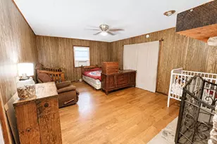 181 Shellenberger Ave, Battle Creek, MI 49037 - Photo 9