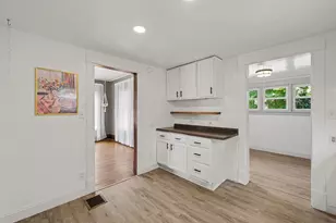 641 Lincoln Ave NW, Grand Rapids, MI 49504 - Photo 17