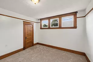 641 Lincoln Ave NW, Grand Rapids, MI 49504 - Photo 53
