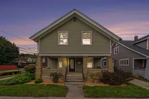 641 Lincoln Ave NW, Grand Rapids, MI 49504 - Photo 1