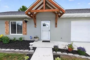 300 Canfield St, Milan, MI 48160 - Photo 5