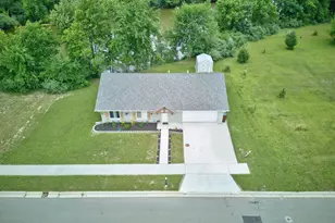 300 Canfield St, Milan, MI 48160 - Photo 45