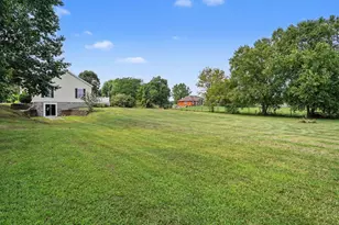 1082 Azalea Dr, Jackson, MI 49201 - Photo 21