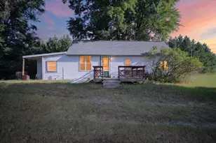 6187 N Oak Ave, White Cloud, MI 49349 - Photo 1