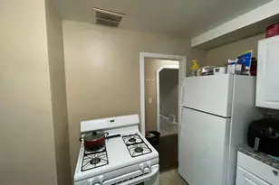 14382 Dolphin St, Detroit, MI 48223 - Photo 7