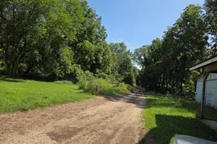 30369 M-40, Paw Paw, MI 49079 - Photo 19