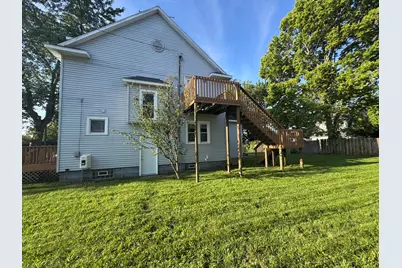 1911 Federal Avenue SW, Wyoming, MI 49509 - Photo 3