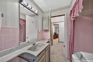 928 S Division St, Whitehall, MI 49461 - Photo 21