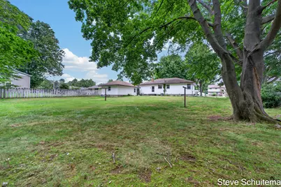 928 S Division Street, Whitehall, MI 49461 - Photo 37