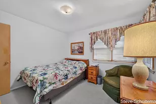 928 S Division St, Whitehall, MI 49461 - Photo 25