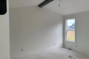 6536 Veldview NE, Rockford, MI 49341 - Photo 9
