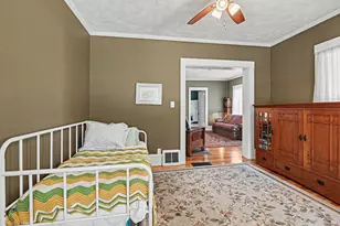 309 Michigan Ave, South Haven, MI 49090 - Photo 17