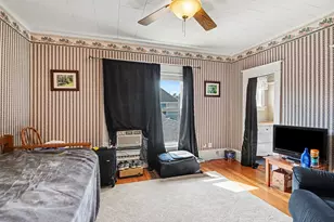 309 Michigan Ave, South Haven, MI 49090 - Photo 23