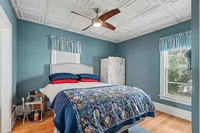 309 Michigan Avenue, South Haven, MI 49090 - Photo 13