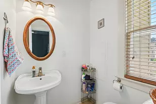 309 Michigan Ave, South Haven, MI 49090 - Photo 15