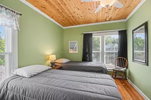 309 Michigan Ave, South Haven, MI 49090 - Photo 21